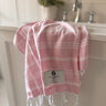 Small in size, big on charm - Luna Mini is your perfect towel for the gym, bathroom or on-the-go. Available in 5 timeless shades.